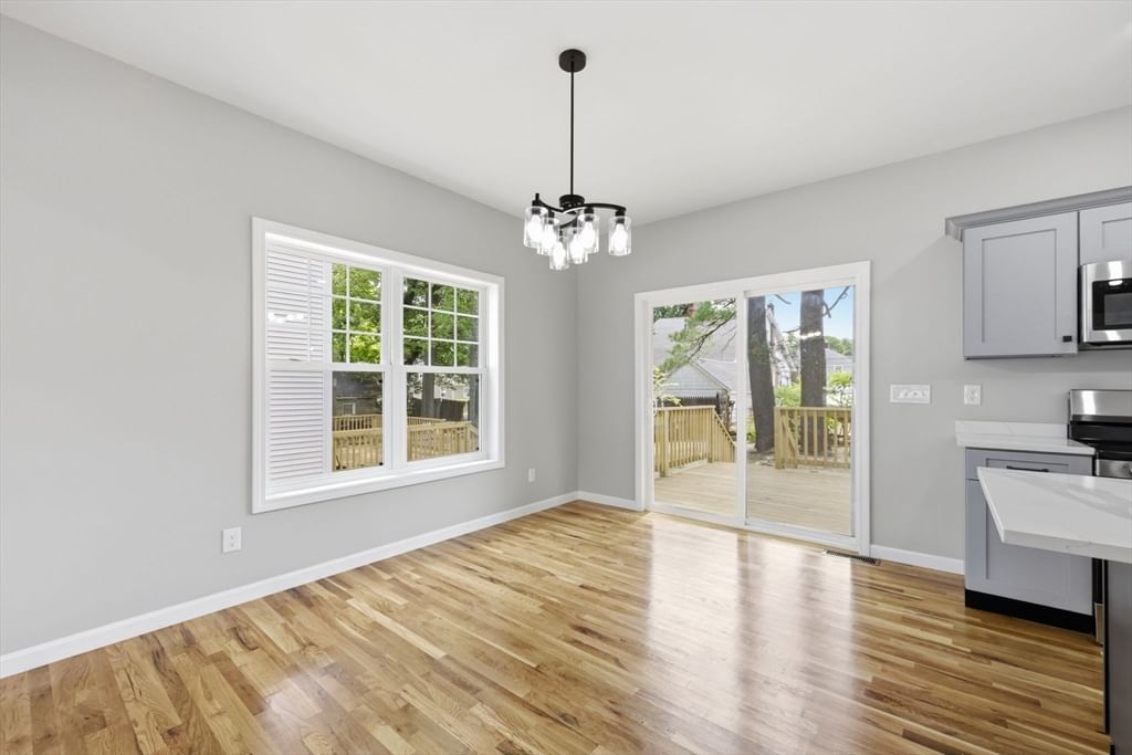 30 Goldenrod Springfield — Photo 15 of 38
