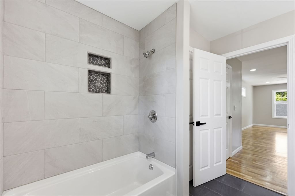 30 Goldenrod Springfield — Photo 27 of 38