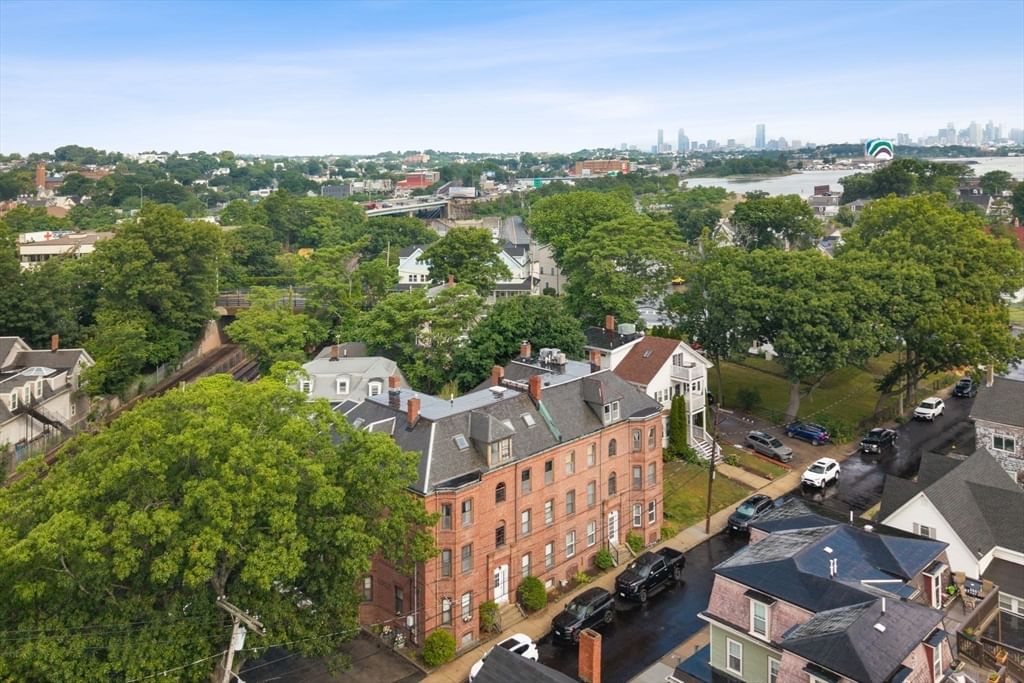 86 Walnut St #3 Boston — Photo 38 of 38
