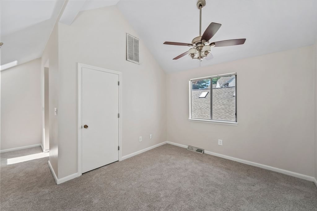 235 Lake St #D Weymouth — Photo 9 of 14