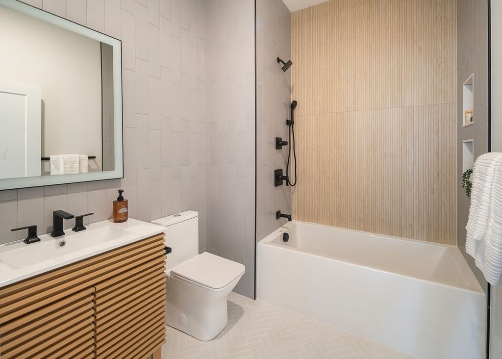 140 Shirley Street #220 Winthrop — Photo 19 of 24