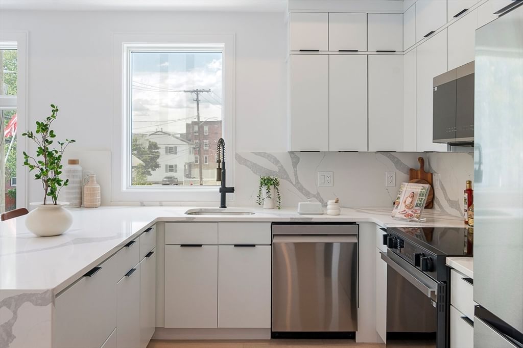 140 Shirley Street #220 Winthrop — Photo 9 of 24