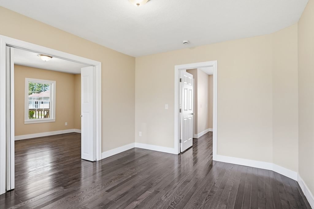 53 Devens St Springfield — Photo 10 of 40