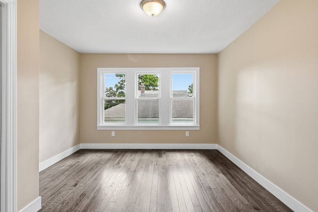 53 Devens St Springfield — Photo 29 of 40