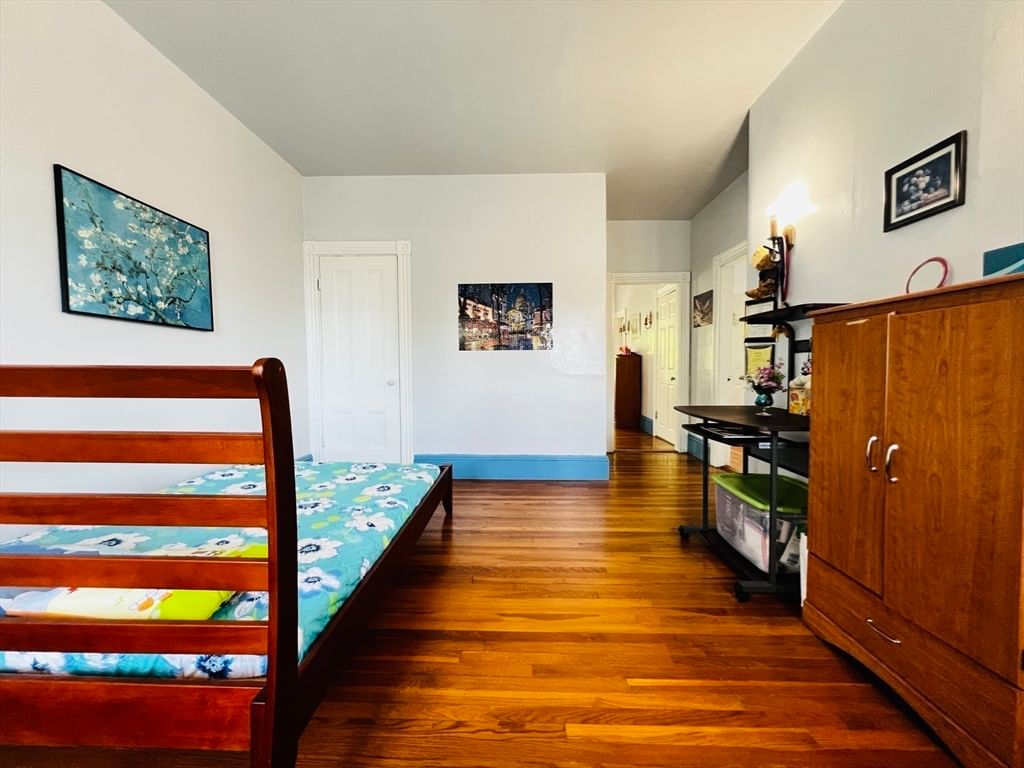 551 Bennington St Boston — Photo 14 of 22