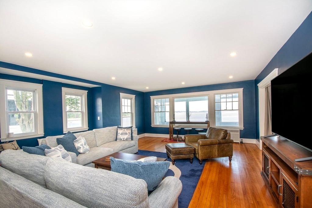 90 Shore Avenue Quincy — Photo 18 of 38