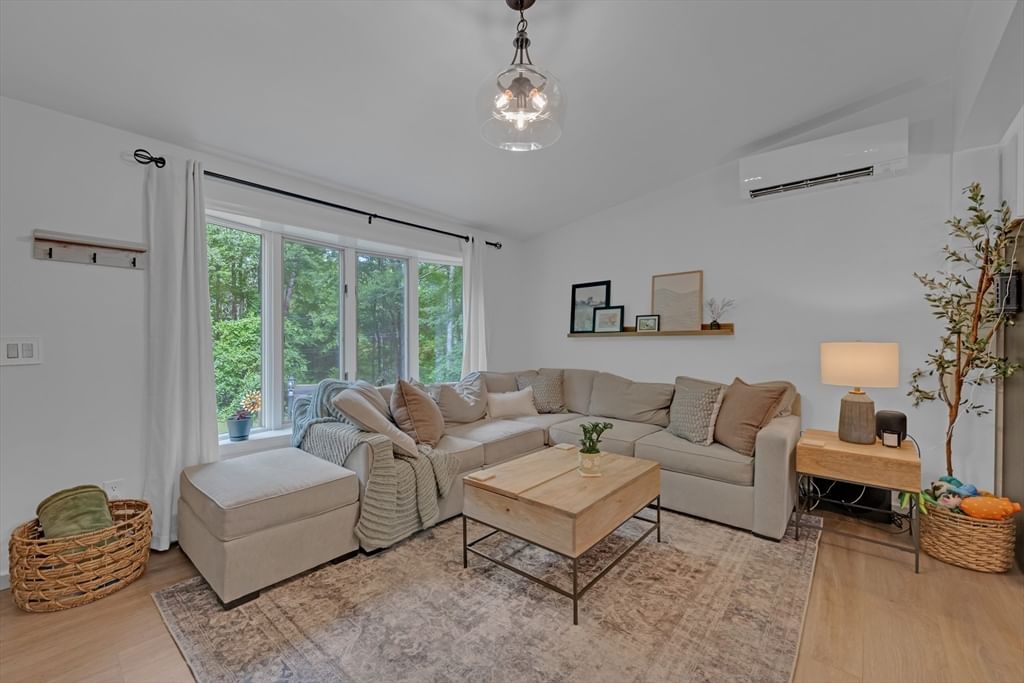 850 North Rd, Hardwick, MA 01037 photo 3
