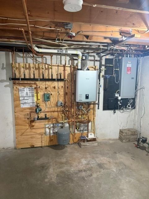 93 Golf Ave Methuen — Photo 17 of 23
