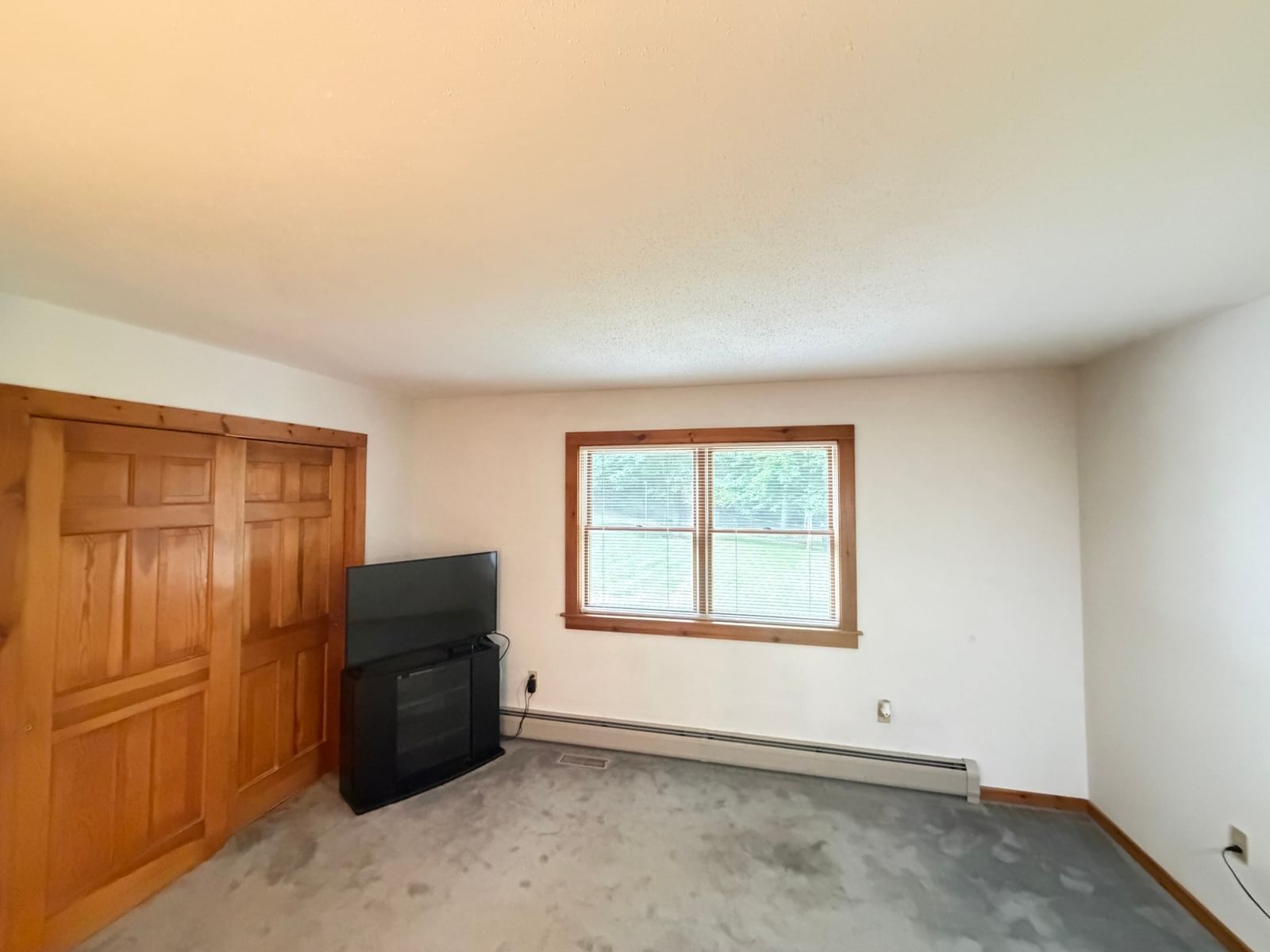 68 Gilrain Ter Northampton — Photo 7 of 28