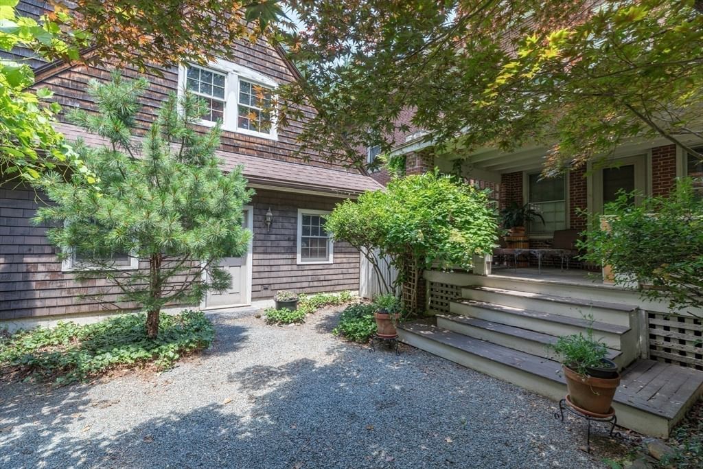 231 Waverley Ave Newton — Photo 29 of 35