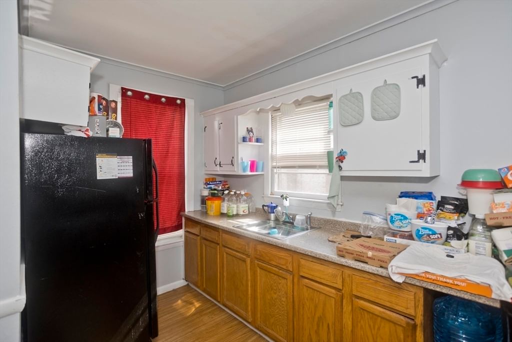 90 Andrew St Springfield — Photo 13 of 25