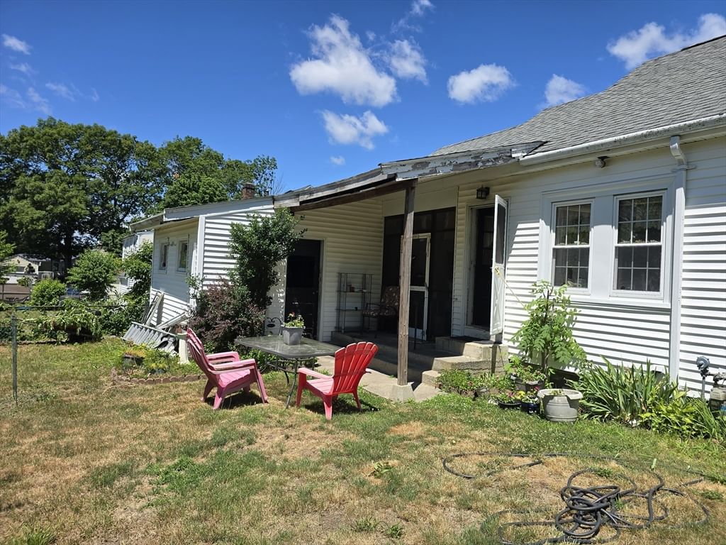26 Edwin St, Randolph, MA, 26 Edwin St, Randolph, MA Photo #5