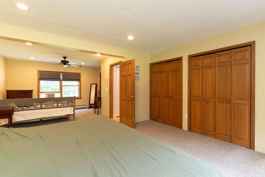 1 Barefoot Ln Brookfield — Photo 36 of 41