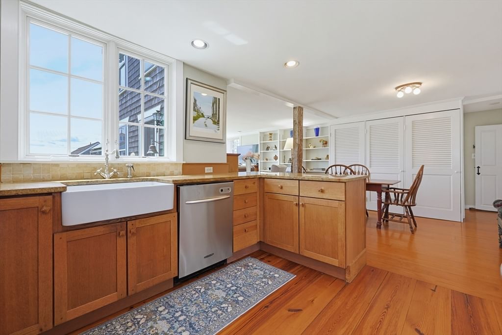 2037 Main Rd Westport — Photo 10 of 42
