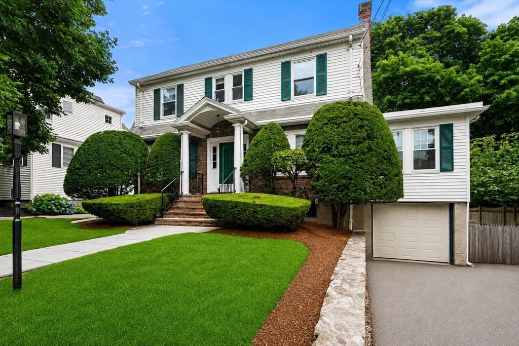 Photo of 36 Richardson Road, Belmont, MA