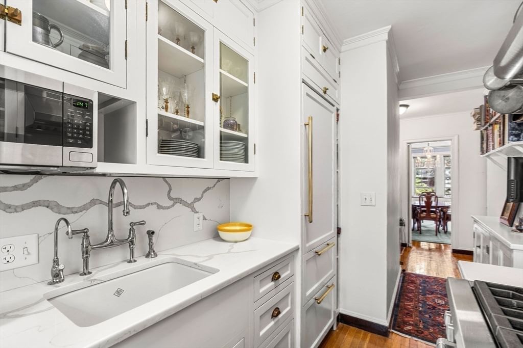 5 Arlington Street #25 Cambridge — Photo 12 of 27