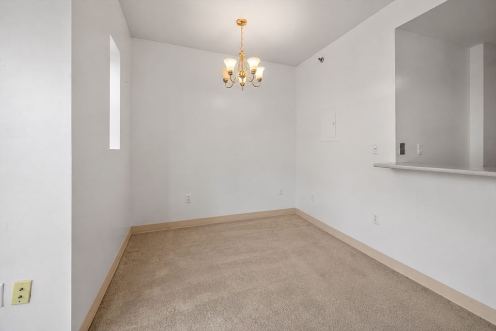 636 Beacon St #505 Boston — Photo 12 of 26
