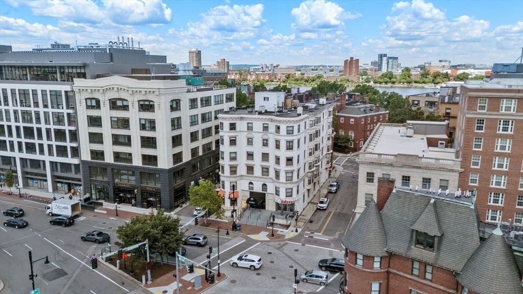 636 Beacon St #505 Boston — Photo 20 of 26
