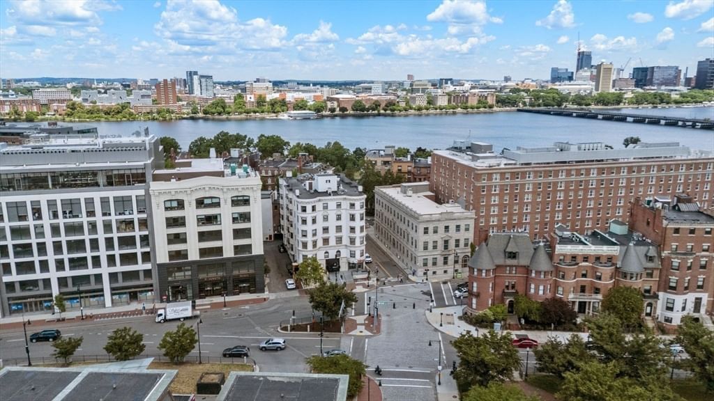 636 Beacon St #505 Boston — Photo 22 of 26