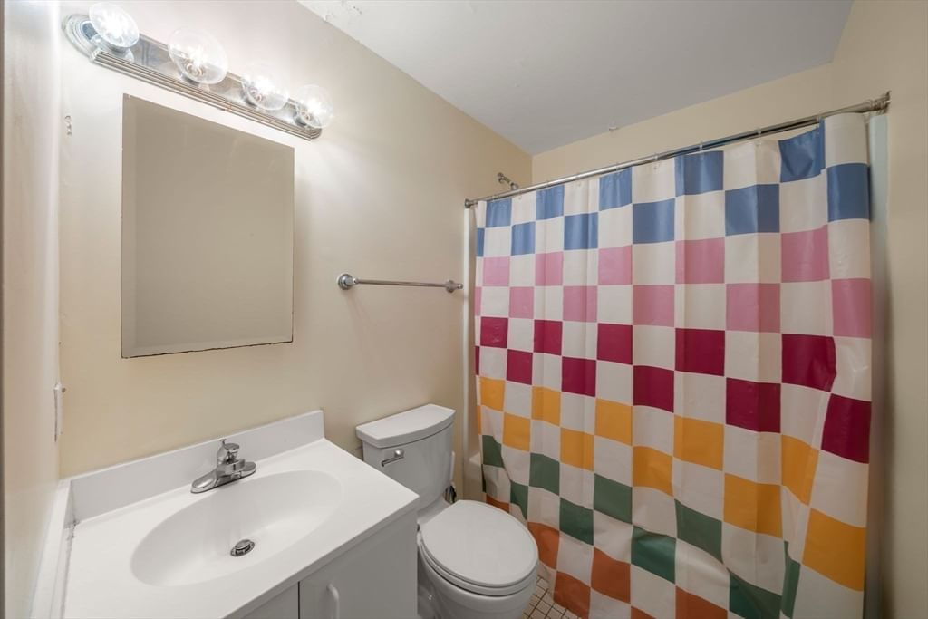 636 Beacon St #505 Boston — Photo 8 of 26