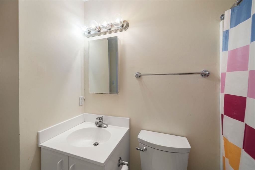 636 Beacon St #505 Boston — Photo 9 of 26