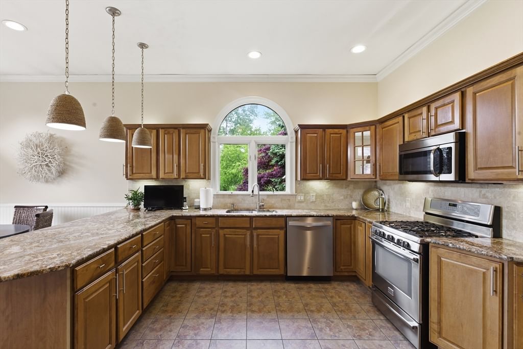 3 Sandpiper Dr Westport — Photo 12 of 41