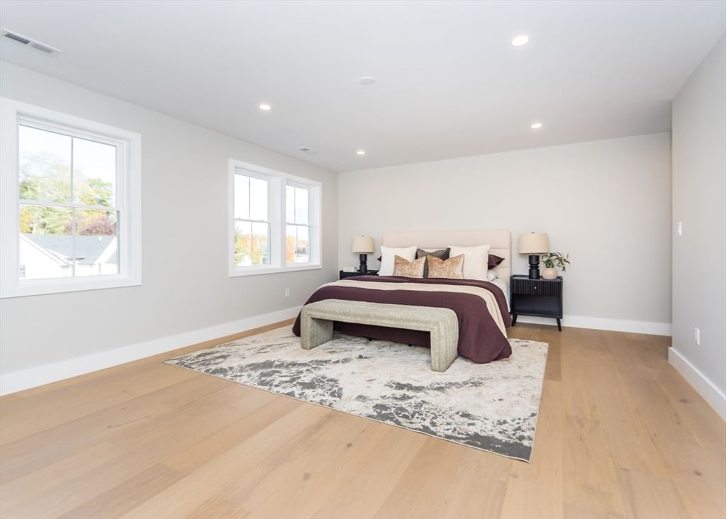 22 Irene Circle Waltham — Photo 20 of 42