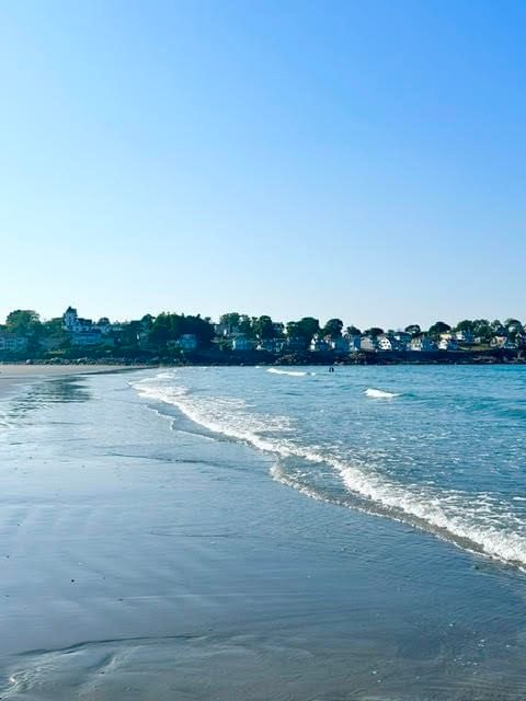 17 Mills Terrace Nahant — Photo 4 of 9