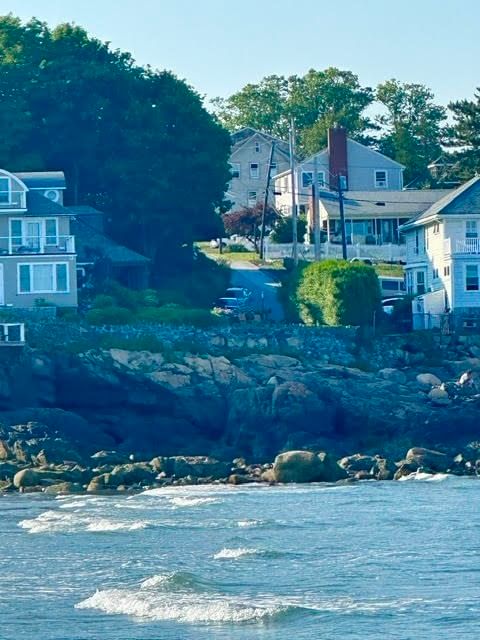 17 Mills Terrace Nahant — Photo 5 of 9