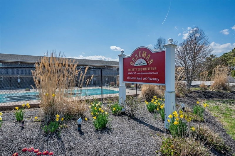 132 Shore Rd Unit 13