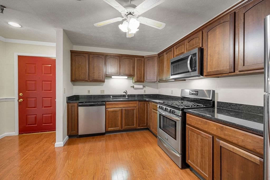 59 Mill St #301 Dracut — Photo 6 of 28