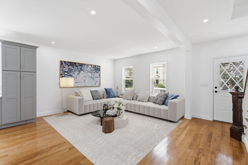 24 Marblehead St North Andover — Photo 14 of 42