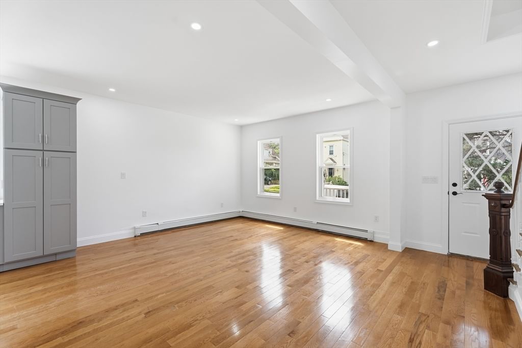 24 Marblehead St North Andover — Photo 15 of 42