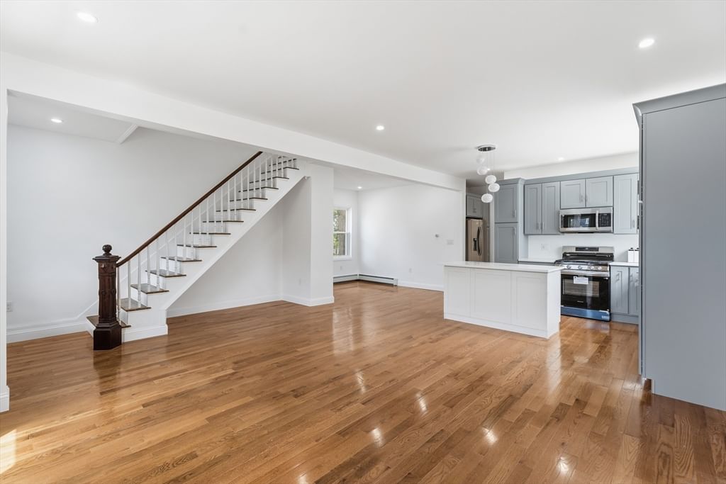 24 Marblehead St North Andover — Photo 17 of 42
