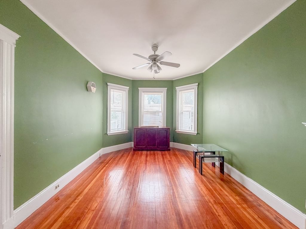 21 Saint Marks Rd Boston — Photo 10 of 30