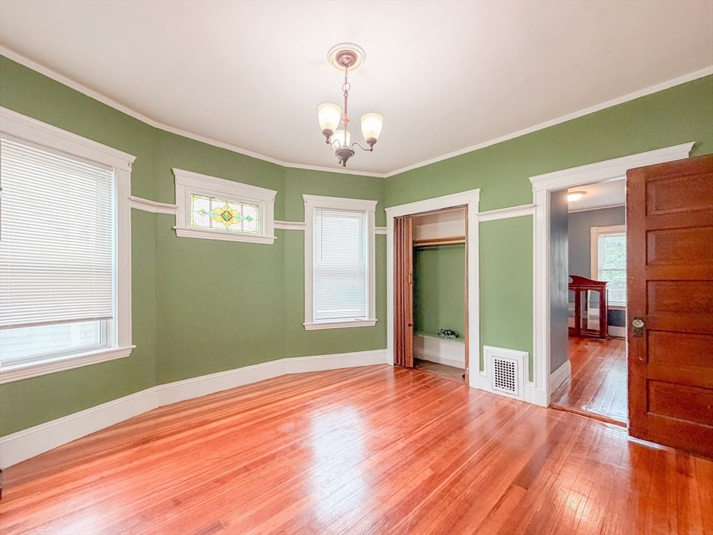 21 Saint Marks Rd Boston — Photo 12 of 30