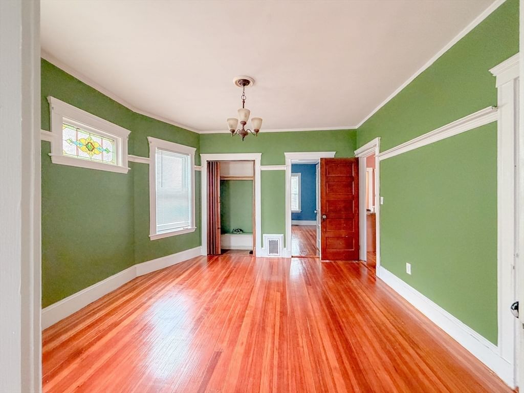 21 Saint Marks Rd Boston — Photo 14 of 30