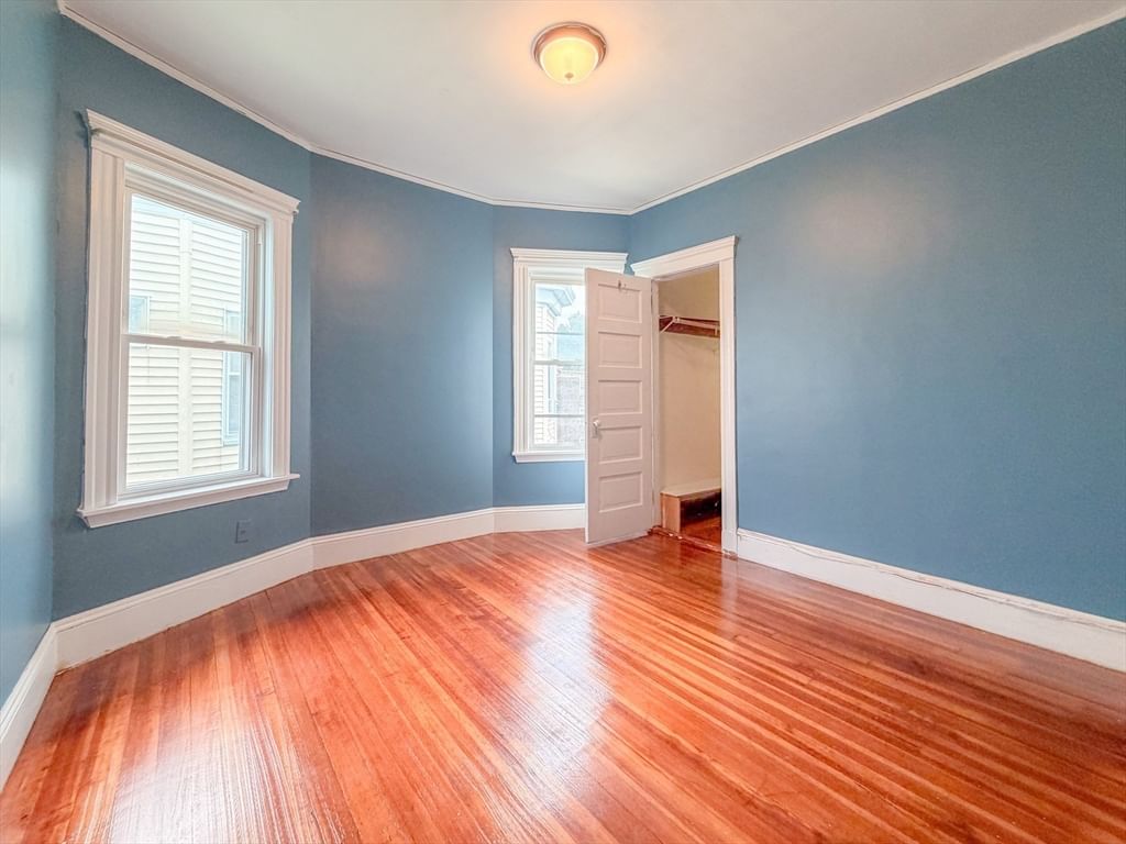 21 Saint Marks Rd Boston — Photo 19 of 30