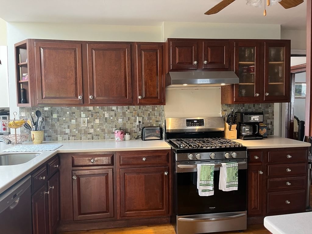 24 Rawson Rd Quincy — Photo 10 of 40
