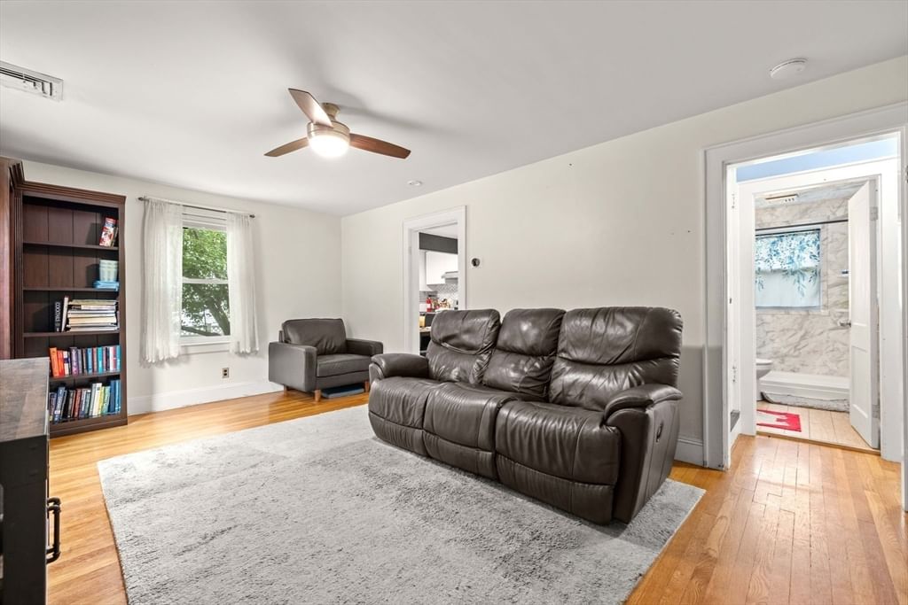 31 Lincoln St Methuen — Photo 10 of 32