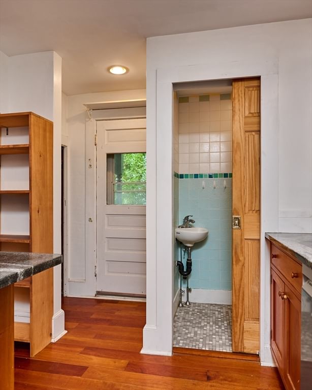 9 Mcclure St Amherst — Photo 13 of 32