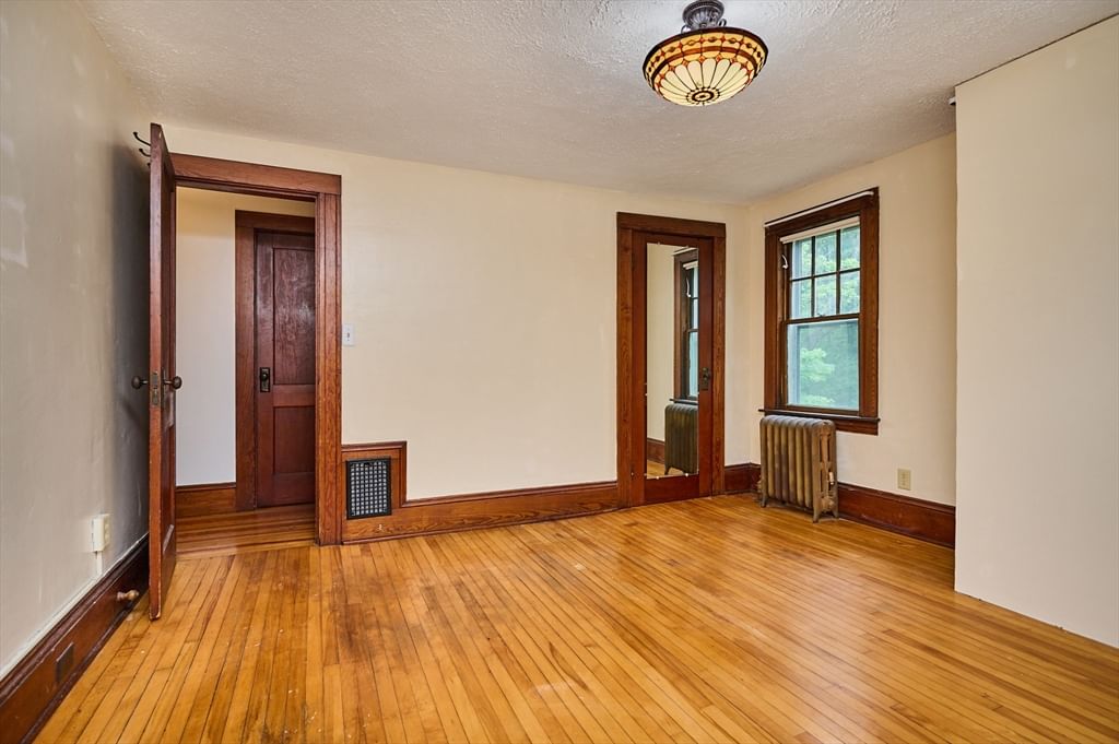 9 Mcclure St Amherst — Photo 17 of 32