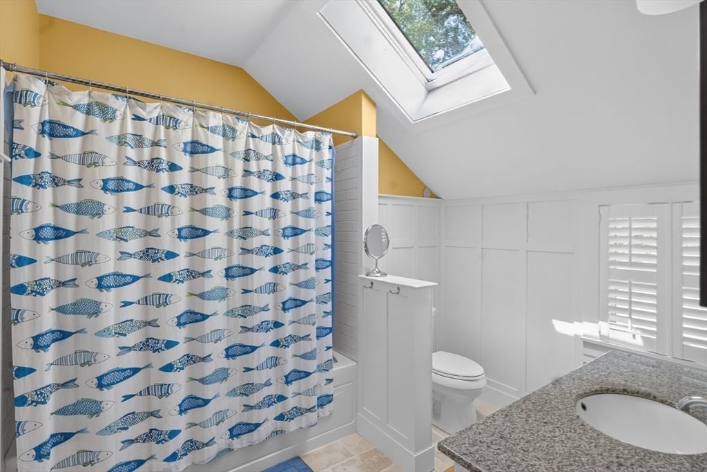 51 Davis St, Tisbury, MA, 51 Davis St, Tisbury, MA Photo #17