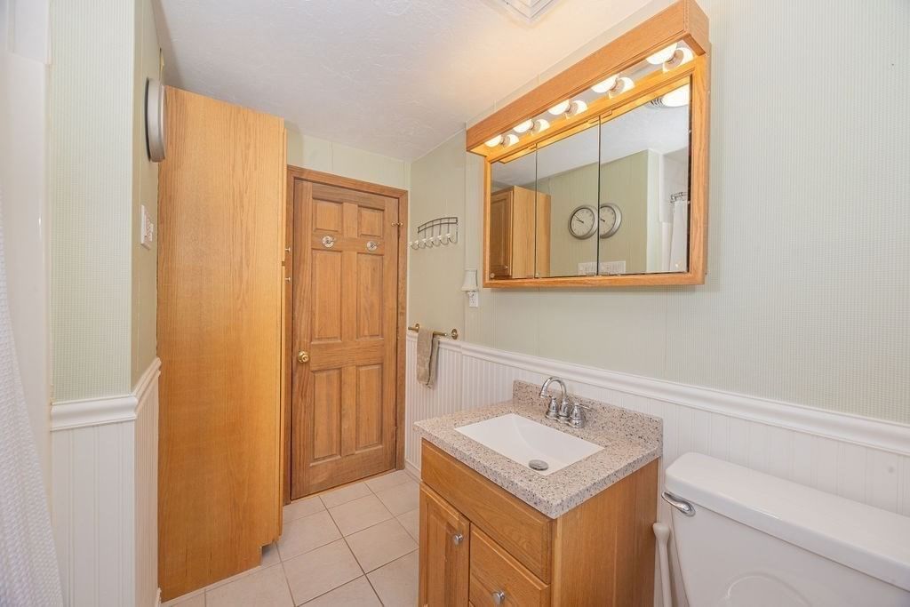 57 Justine Rd Plymouth — Photo 15 of 38