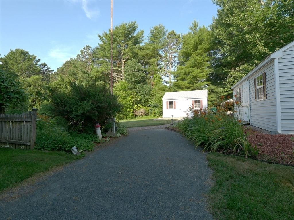 57 Justine Rd Plymouth — Photo 32 of 38