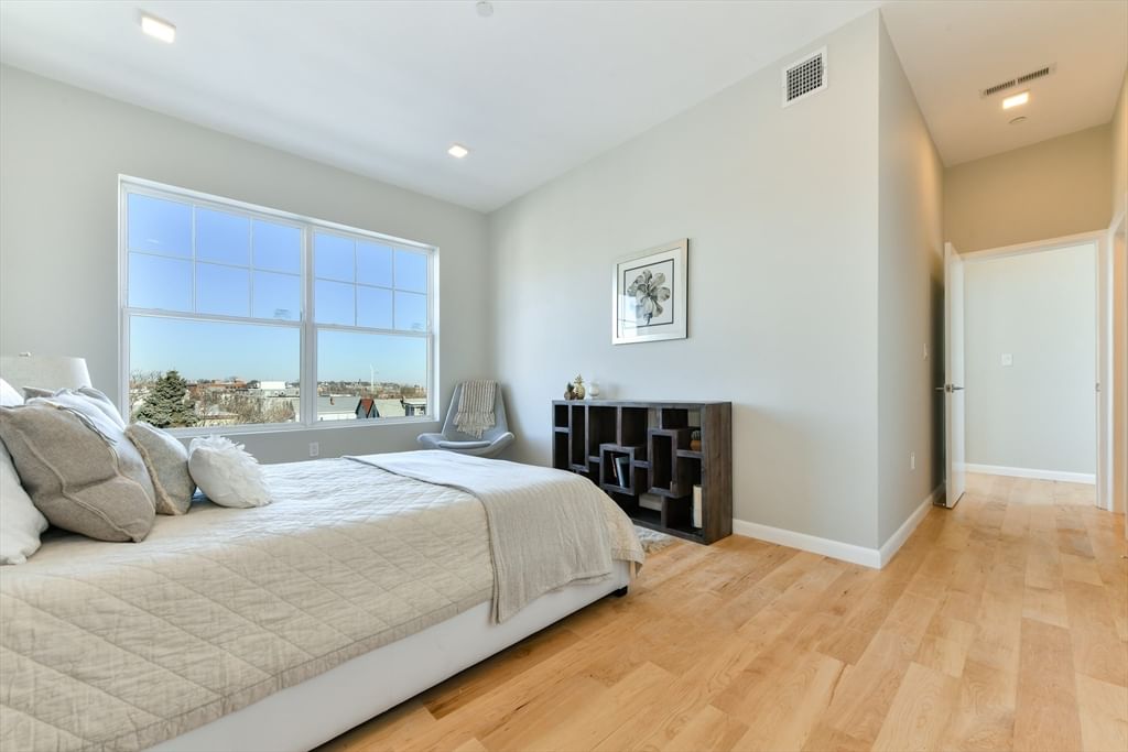 87 Parker St #403 Chelsea — Photo 17 of 35