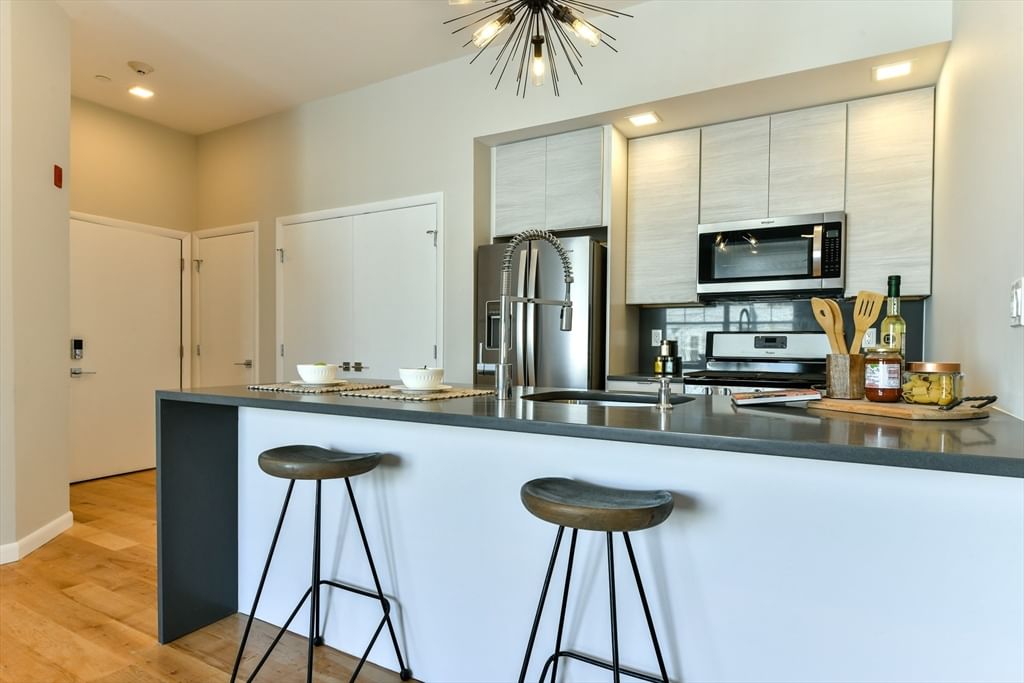87 Parker St #403 Chelsea — Photo 33 of 35