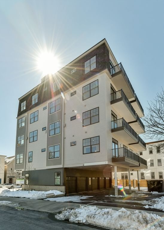 87 Parker St #403 Chelsea — Photo 9 of 35