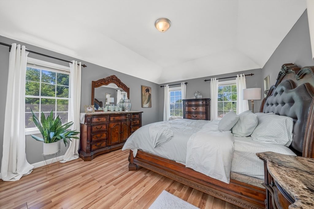 257 Howe St Methuen — Photo 21 of 38