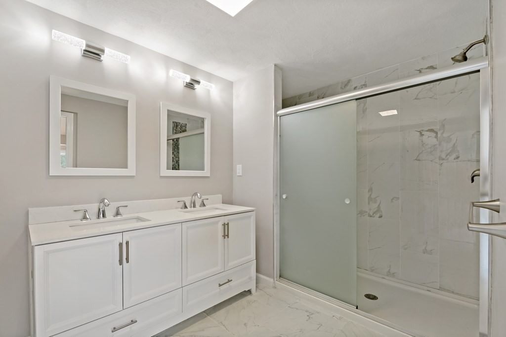 5 Flintlocke Rd Franklin — Photo 12 of 26